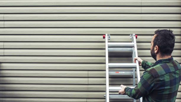 How To Choose The Right Materials for Your Siding Installation in 'Mount Olive, NC